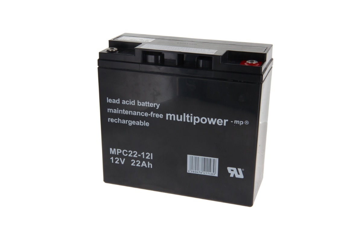 Batteria al piombo nera senza manutenzione Multipower MPC22-12I (12 V, 22 Ah) inclinata su sfondo bianco. In alto connettori a vite M6: polo positivo in rosso, negativo in nero. Davanti scritte bianche.