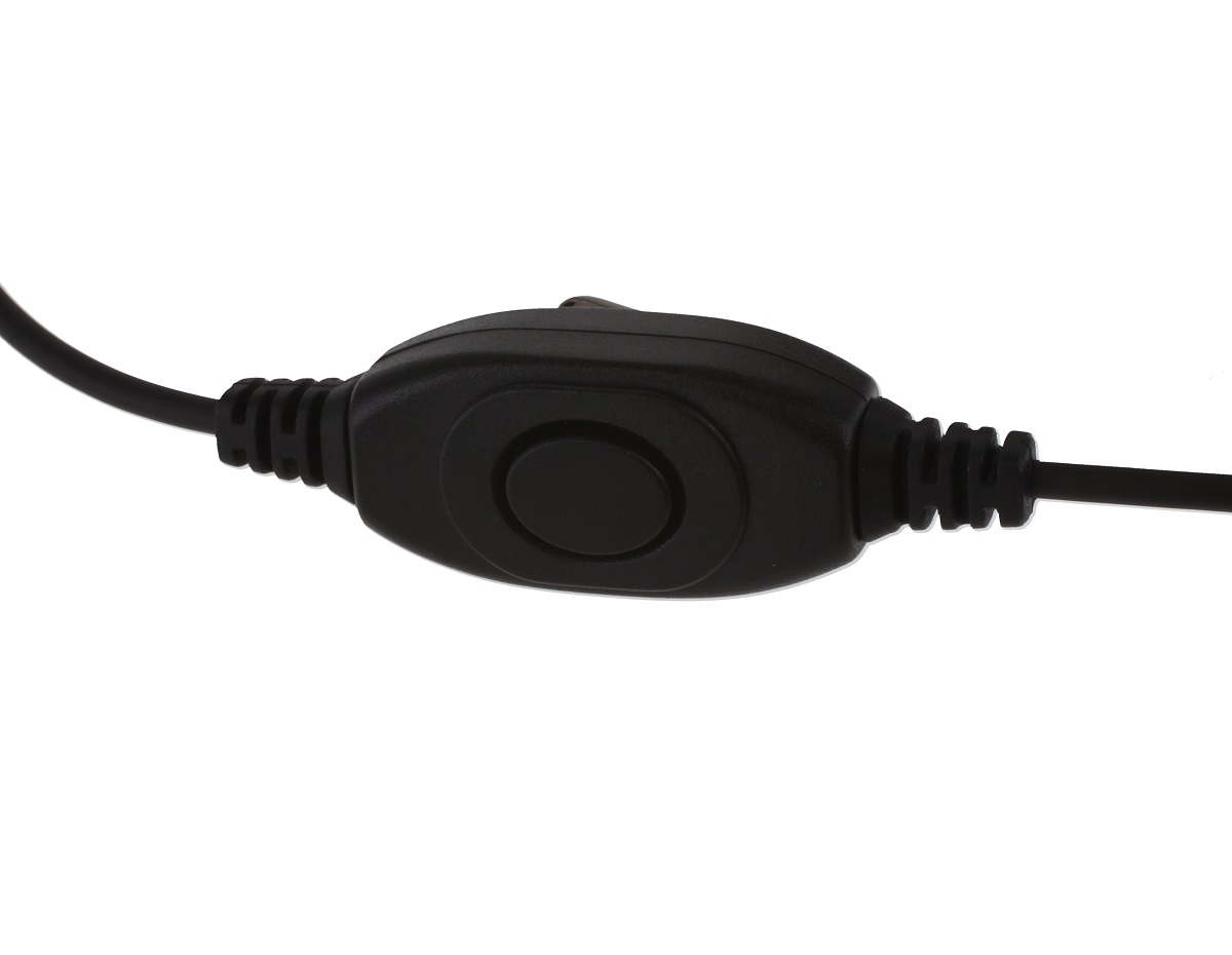 Unità PTT (Push-To-Talk) ovale nera di un auricolare su sfondo bianco. Pulsante centrale rotondo, cavo nero con scarico della trazione alle due estremità. Compatibile con Motorola, MTP850FuG e DP4400.
