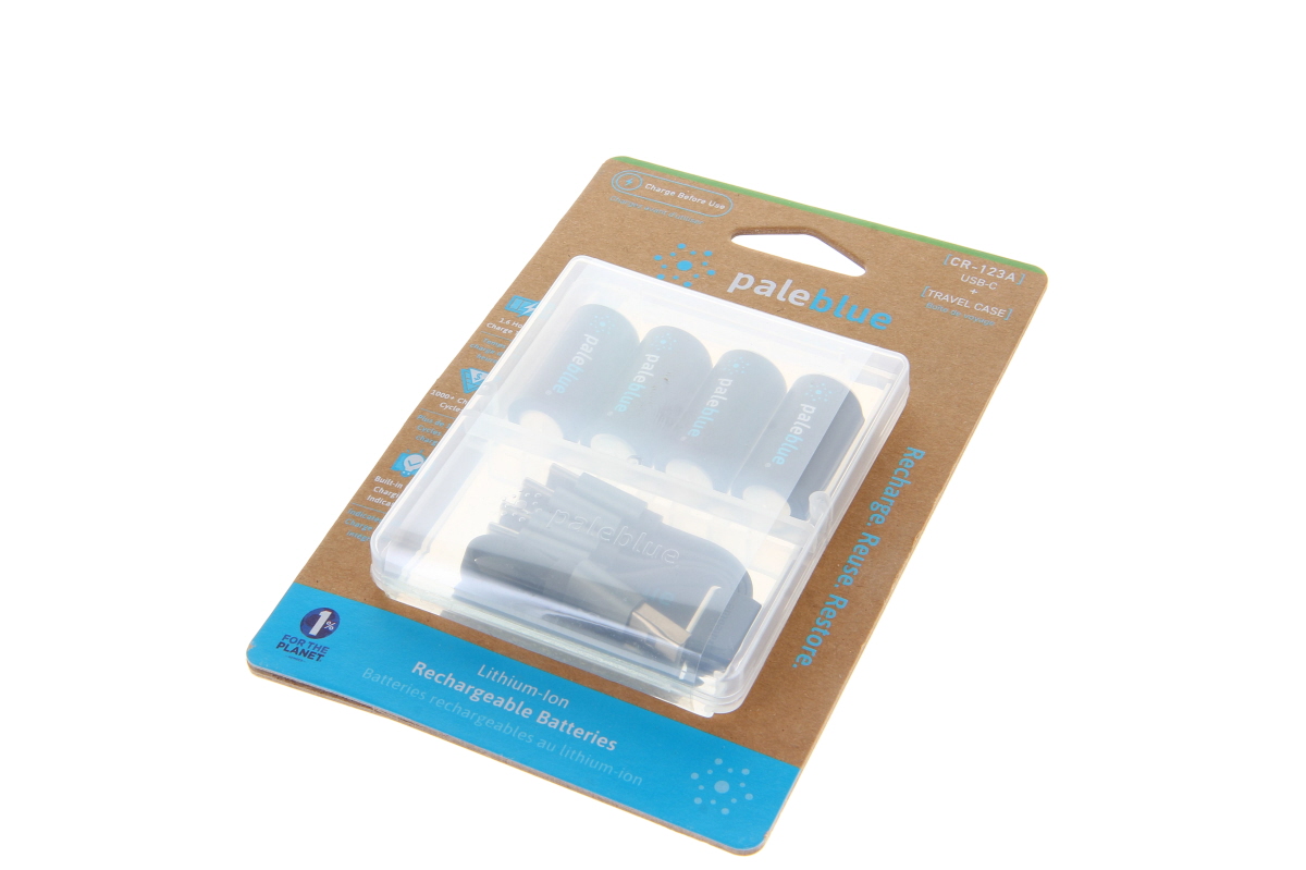 Beige blister pack containing four Paleblue CR123A Li-ION rechargeable batteries and a USB-C charging cable. The rechargeable batteries are secured inside a transparent plastic box on the packaging. Brand details and features in blue/green.