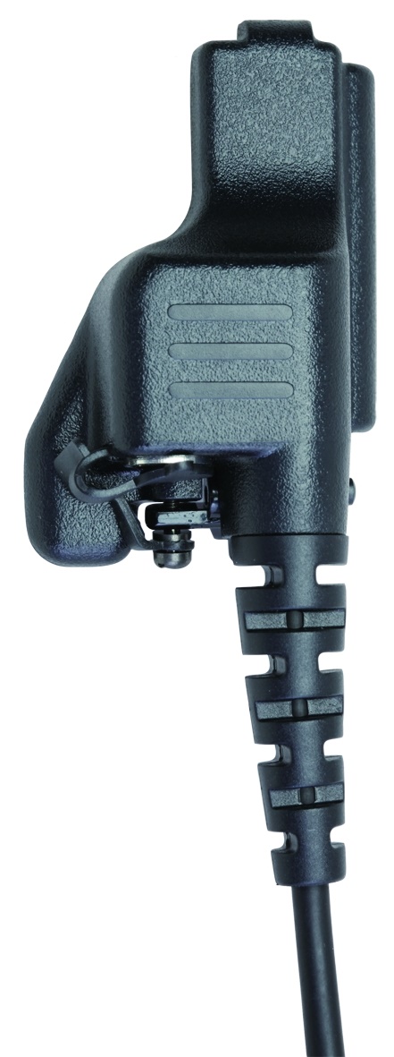 Connettore per cuffie nero con superficie opaca e granulosa, clip di fissaggio laterale e tre scanalature orizzontali. Passacavo rinforzato visibile nella parte inferiore. Cuffie CoPacks GES-H01, compatibili con Motorola GP900 e MTS2013.