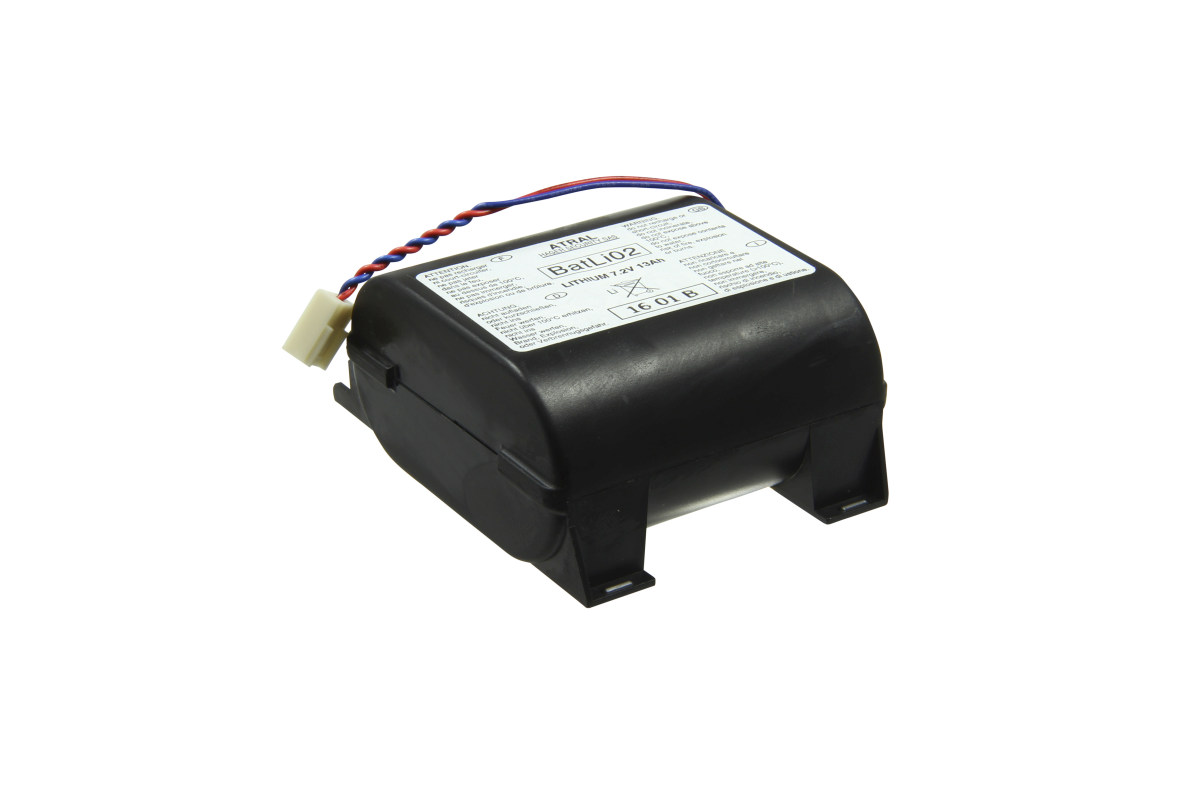 Black, block-shaped BatLi02 lithium battery pack, labelled ‘LITHIUM 7.2V 13Ah’ and ‘ATRAL’. Warning labels and date code visible. Beige-coloured connector on the side with twisted red and blue cables. Two feet at the bottom.