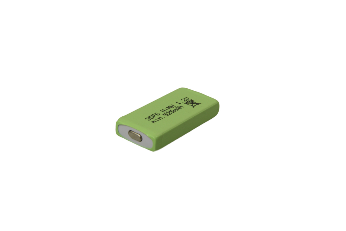 Mexel-type prismatic NiMH battery, light green, with rounded corners. Black lettering on top: 35F6 NiMH 1.2V min. 525mAh and a crossed-out bin symbol. One end has a silver, elongated contact, positioned diagonally on a white background.
