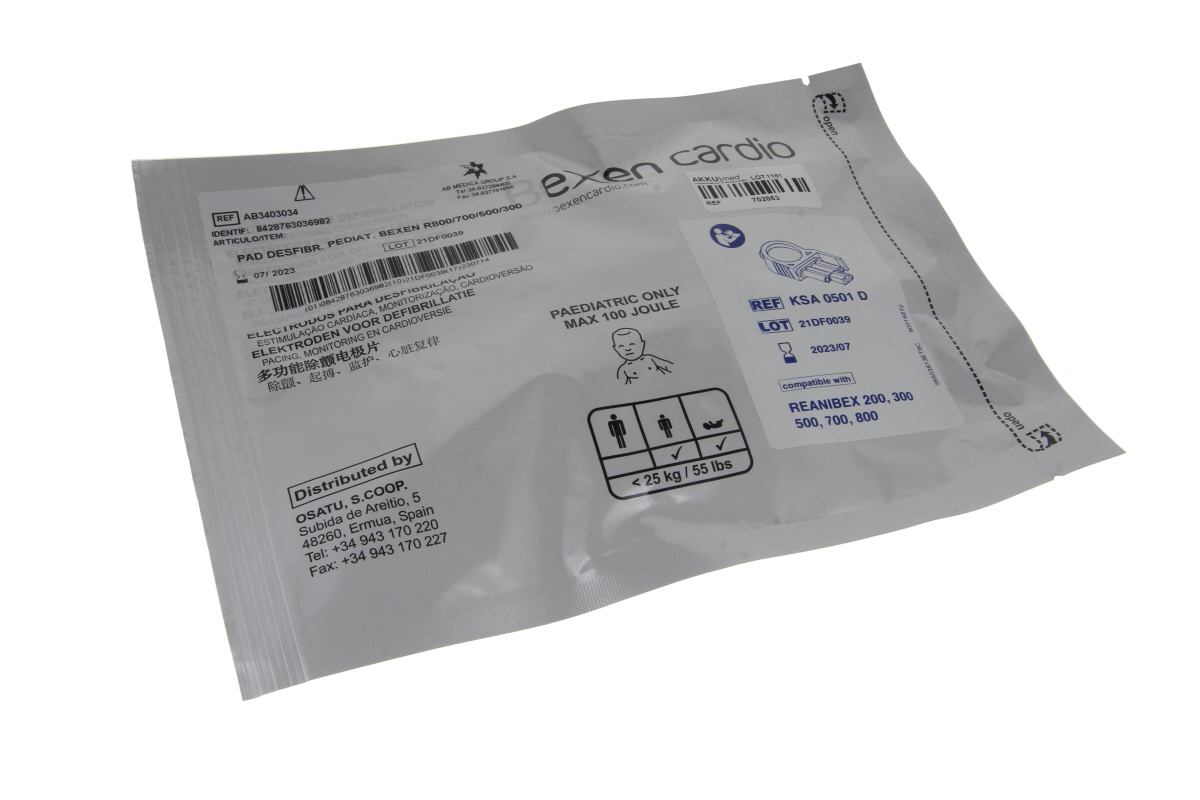 Electrodos Exen Cardio Defi grises para niños, envasados de forma estéril y claramente identificados como electrodos pediátricos. Envase: máx. 100 julios, peso del paciente 