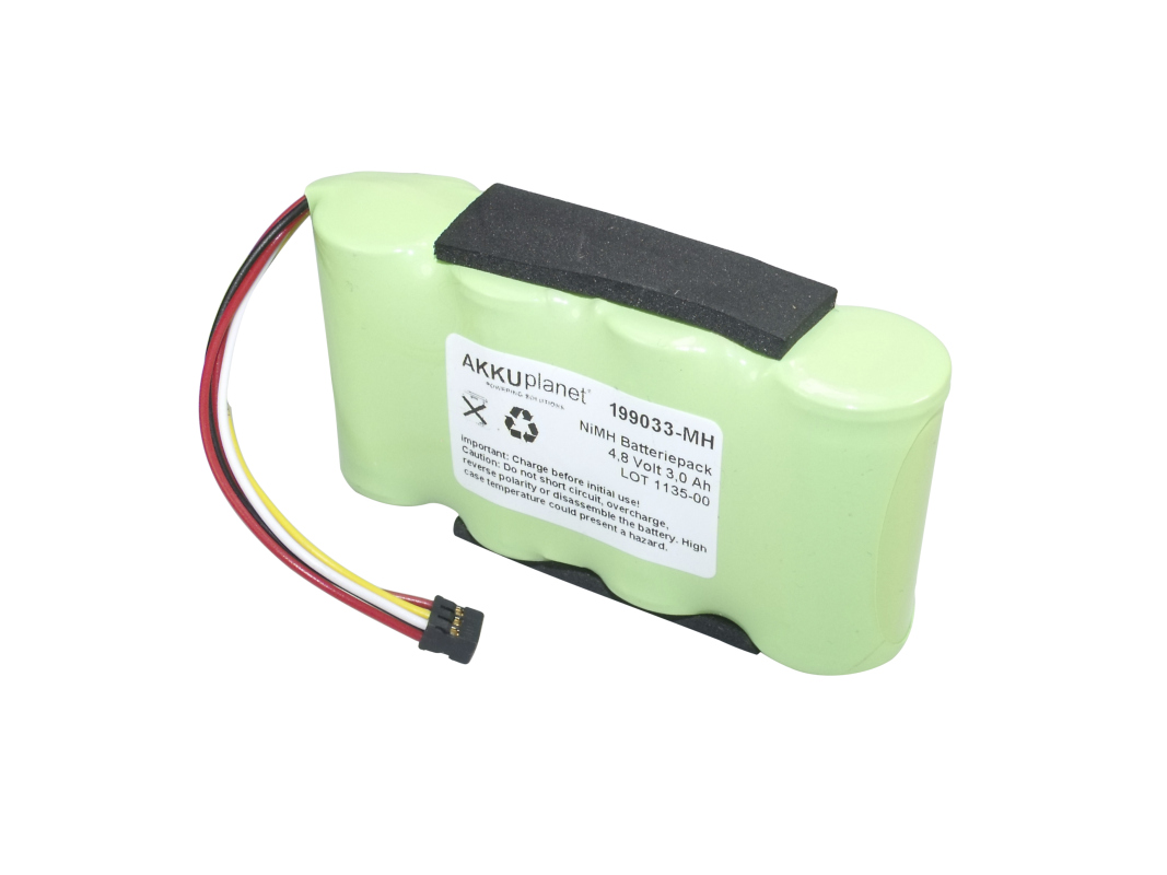 Light green NiMH battery pack comprising four cylindrical cells with black foam padding on top. Cable with red, black, yellow and white wires leading to a small plug. Label: 4.8 V 3.0 Ah. Replacement for Fluke Scopemeter.