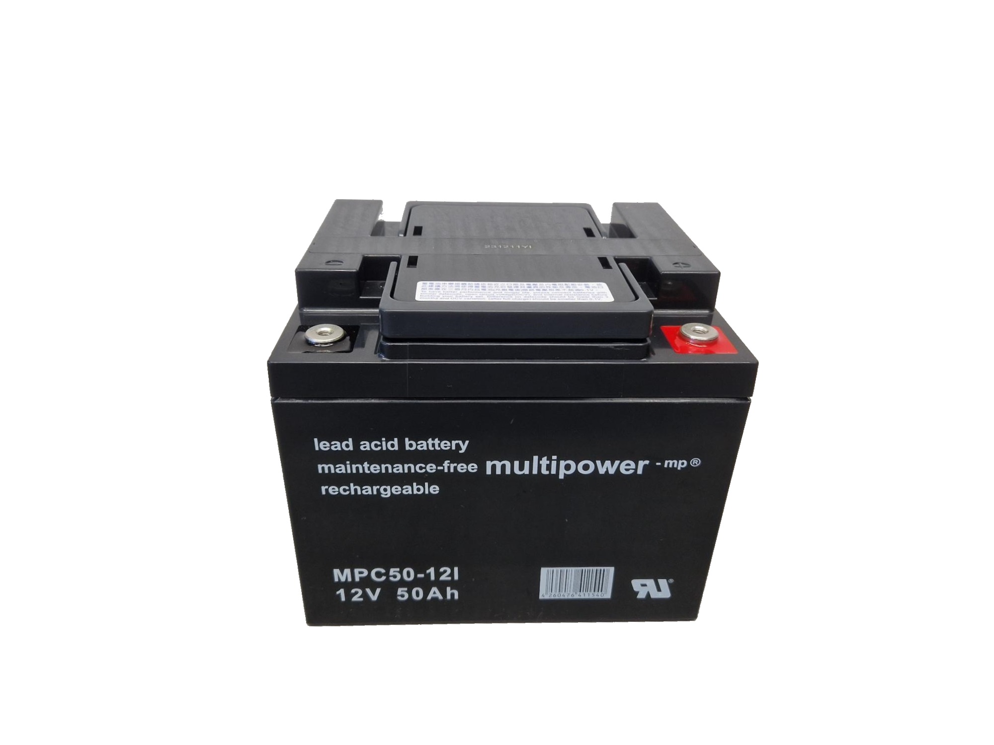 Batteria al piombo nera e compatta Multipower MPC50-12I, visibile di taglio dall'alto. Etichetta: "batteria al piombo, esente da manutenzione, ricaricabile", "12V 50Ah". Sono visibili due terminali a vite (argento, rosso) e il coperchio superiore.