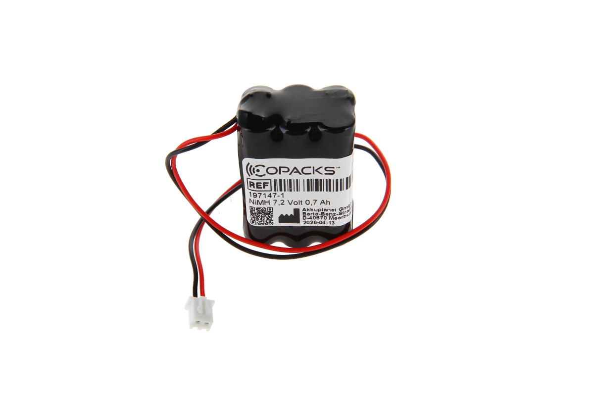Batería NiMH negra « CoPacks » con etiqueta blanca «NiMH 7,2 V 0,7 Ah». Batería AAA para iluminación de emergencia y de seguridad, con cables de conexión rojos y negros que terminan en un conector blanco.