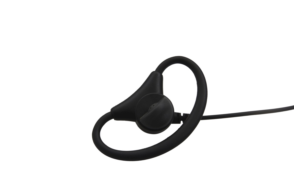 Auriculares negros « CoPacks » con gancho en forma de D y módulo redondo de altavoz/micrófono que se apoya en la oreja. Cable fino negro. Accesorio compatible con las radios « Motorola », como los modelos DP2400 y DP2600.